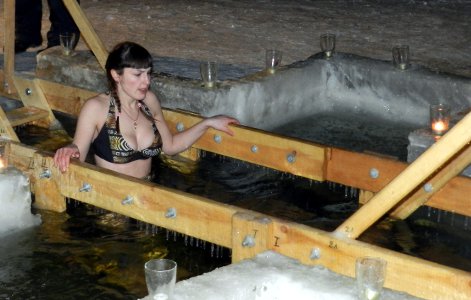 Клуб УАЗ Патриот Урал провел Крещенское купание 2012 на озере Большой Кременкуль